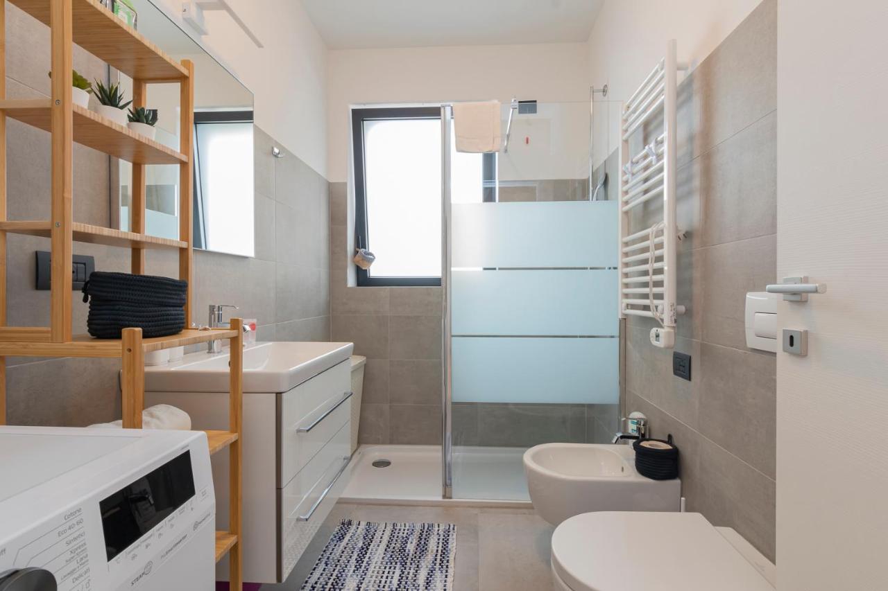 Joivy Calm Flat With Balcony Apartment Pero Bagian luar foto