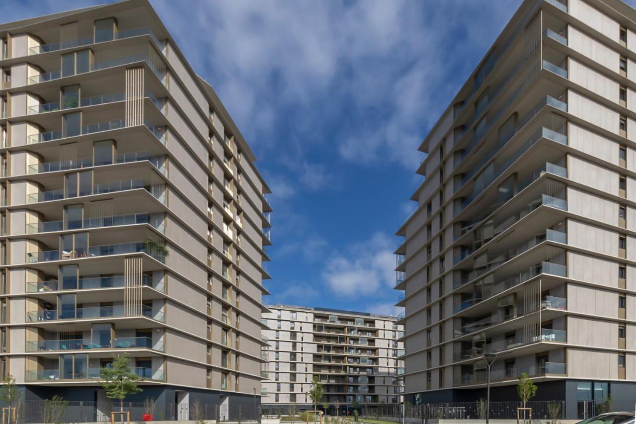 Joivy Calm Flat With Balcony Apartment Pero Bagian luar foto